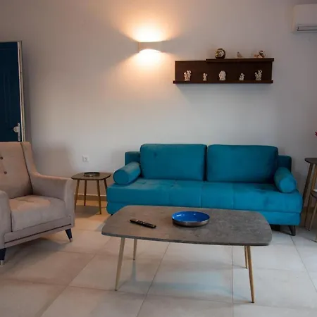 Heliades Apartment Panteli