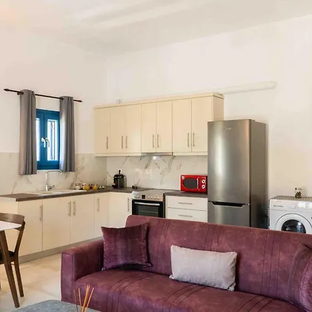 Heliades Apartment Panteli