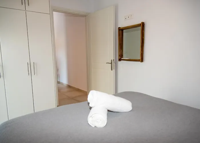 شقة Heliades Panteli