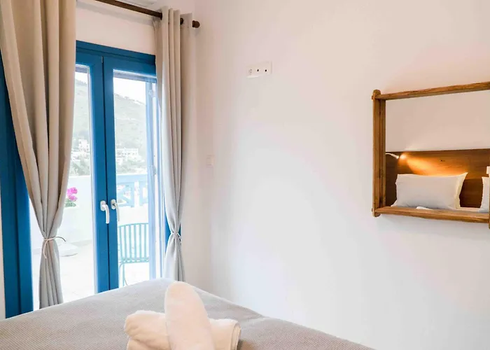 Heliades شقة Panteli